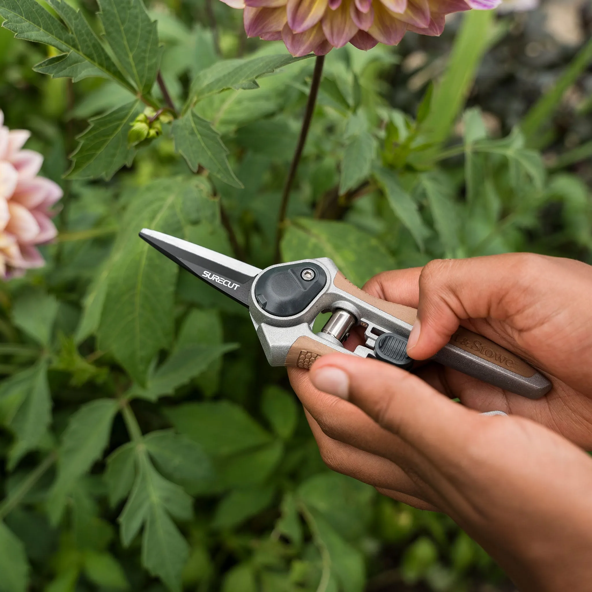 Kent & Stowe Garden Life Flower Snips