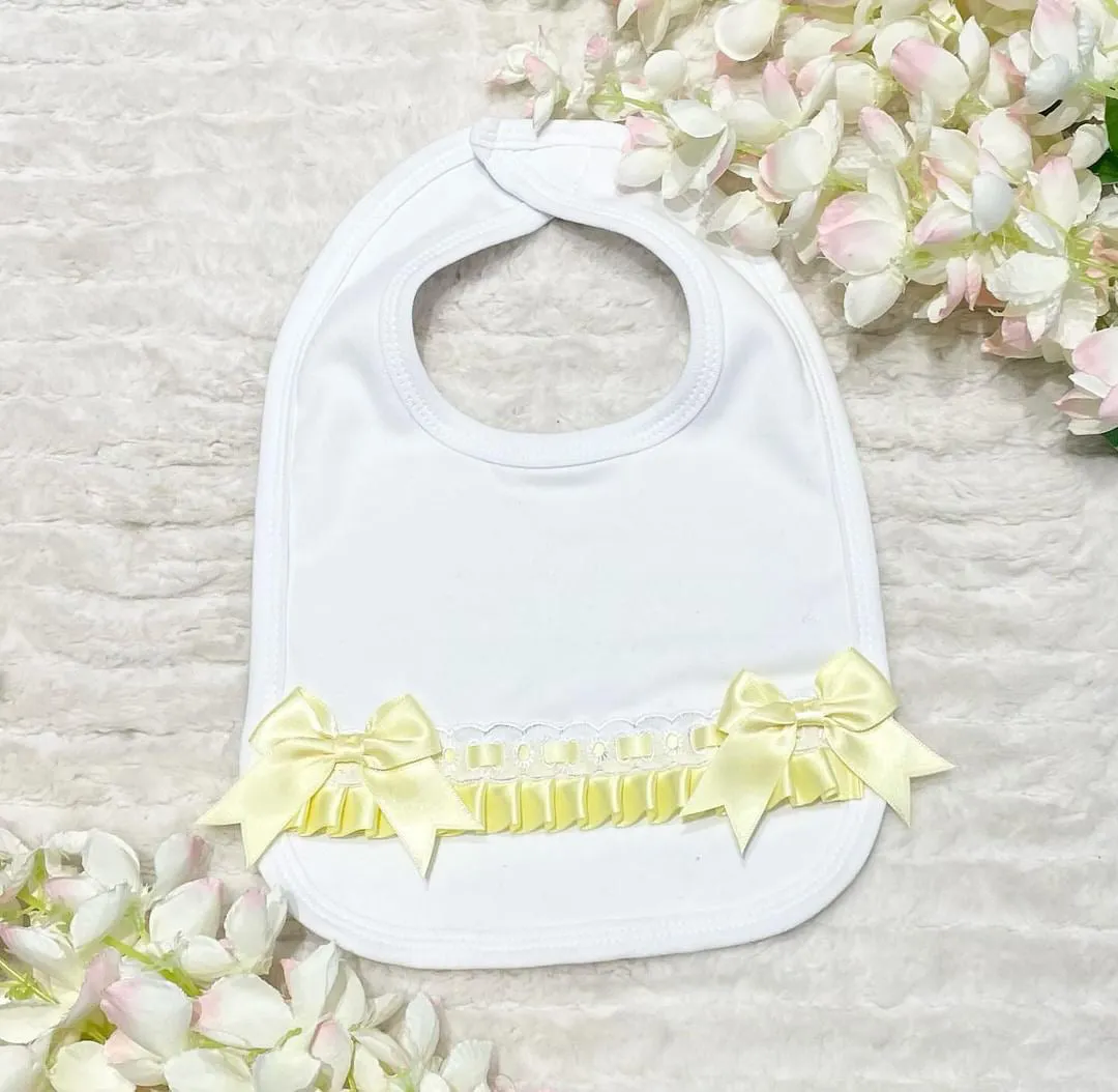 Lace and bow bib